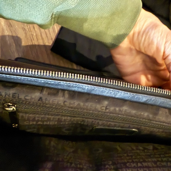 CHANEL ~ black leather LAX VERTICAL QUILTED Chain Clutch Shoulder Bag - Picture 8 of 10